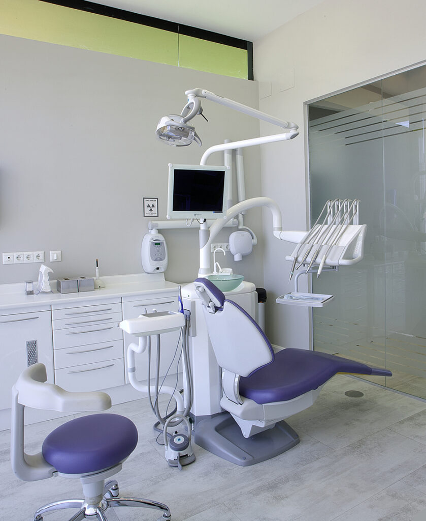 clinica dental moderna zaragoza